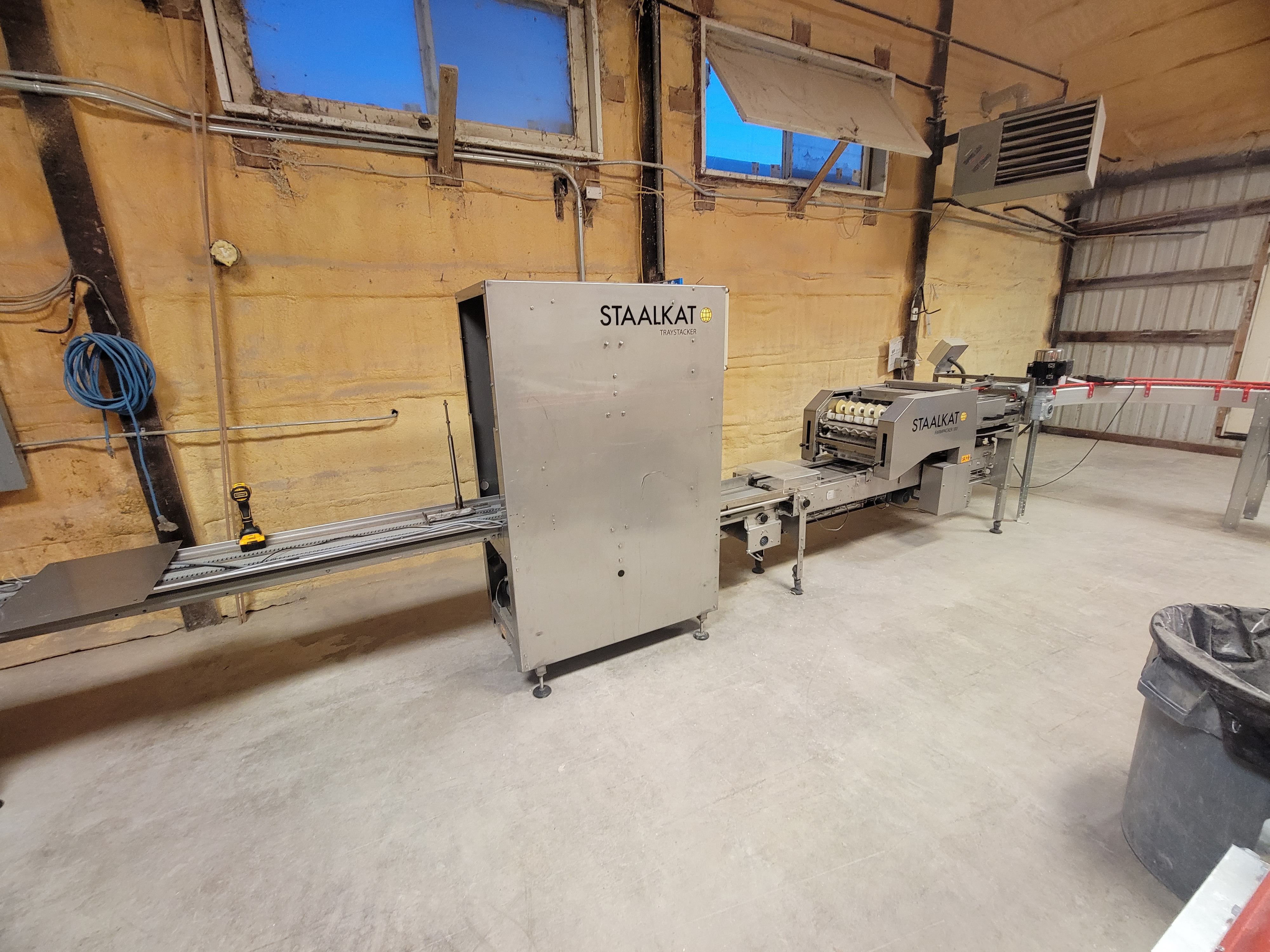 Sanovo Staalkat 100 cph Farmpacker and Stacker